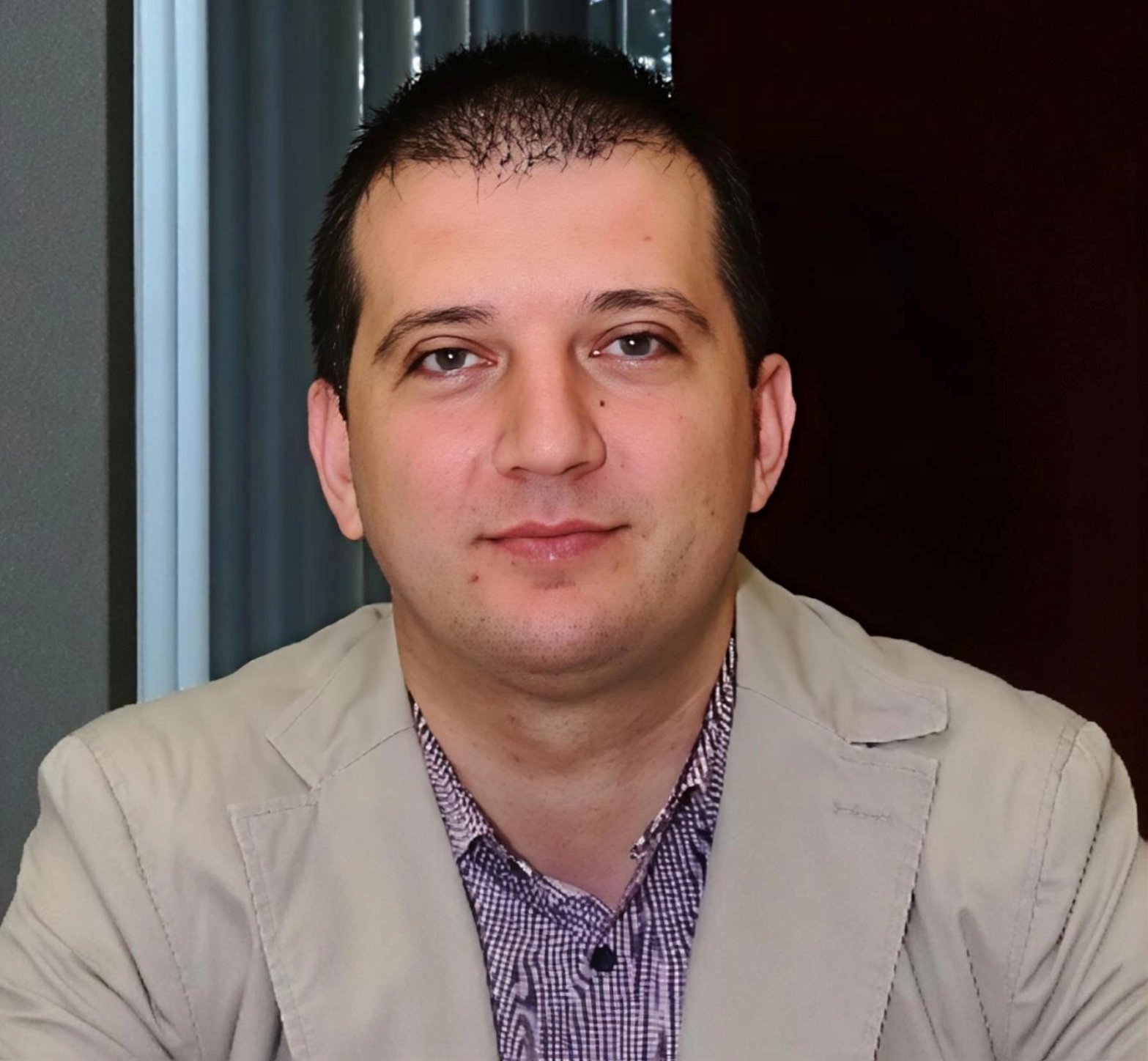 Димитър Гайдов